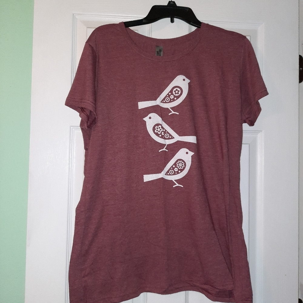 XL ladies graphic tee 3 birds